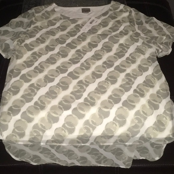 Chico’s top size 2 CIRCLE CHAINS double layer sheer arms - Picture 9 of 11